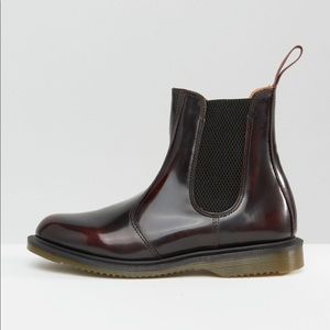 Beautiful dr martens! I wore these three times. Great boot,but I have too many